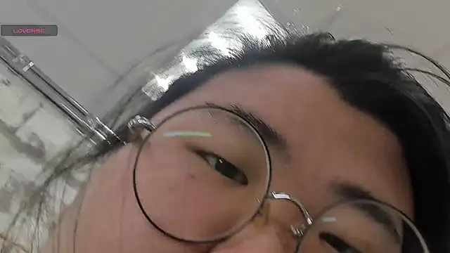 Nadine asian online show from November 7, 2025, 8:30 am