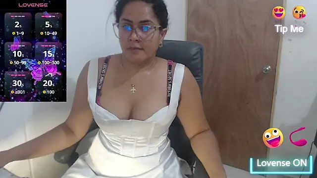 sweettmiah online show from April 21, 2026, 7:20 pm