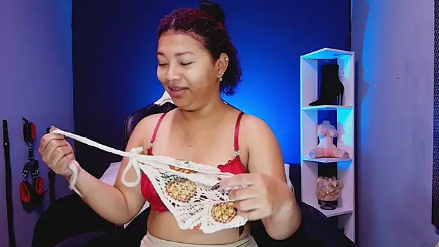 JadaRoberts online show from November 6, 2025, 12:20 pm