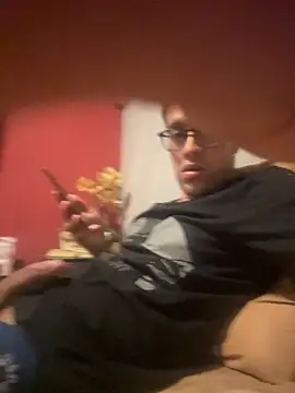 Snapshot of Magicerosxx69 chatting on October 10, 2025, 8:26 am Magicerosxx69 online show from October 10, 2025, 8:26 am