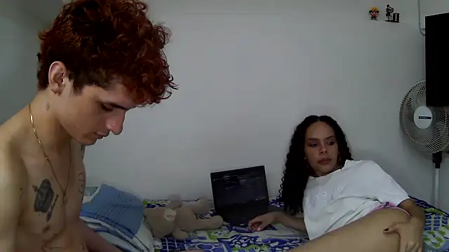 Snapshot of TheKing6ix9ine69 chatting on December 6, 2024, 5:03 am TheKing6ix9ine69 online show from December 6, 2024, 5:03 am