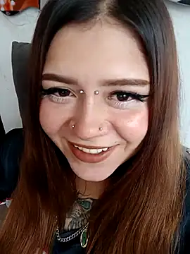 sara winehouse1 online show from November 20, 2025, 7:58 pm