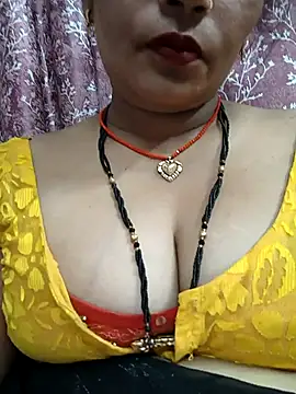 Snapshot of Ritasingh-0461 chatting on July 4, 2026, 9:04 am Ritasingh-0461 online show from July 4, 2026, 9:04 am