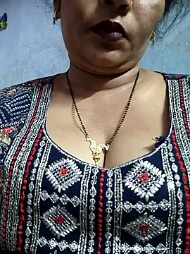 Ritasingh-0461 online show from May 31, 2026, 6:09 pm