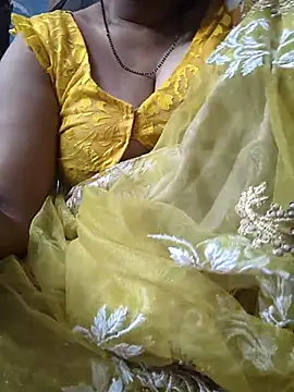 Ritasingh-0461 online show from May 27, 2026, 12:42 am