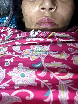 Ritasingh-0461 online show from May 20, 2026, 12:07 am