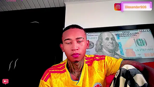 sexy blacks  online show from July 7, 2026, 1:03 pm