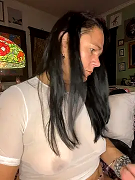 Snapshot of sexyasscougar chatting on September 18, 2025, 7:33 am sexyasscougar online show from September 18, 2025, 7:33 am