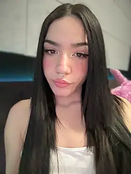 ShannonShanny online show from March 8, 2025, 5:22 pm