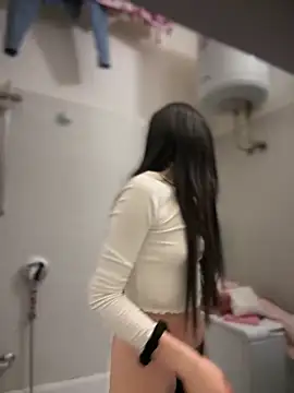 ShannonShanny online show from March 2, 2025, 5:30 pm