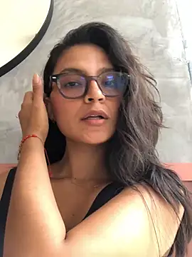 Snapshot of Gia_Mazzon chatting on June 1, 2026, 5:12 pm Gia Mazzon online show from June 1, 2026, 5:12 pm