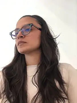 Snapshot of Gia_Mazzon chatting on May 29, 2026, 5:41 pm Gia Mazzon online show from May 29, 2026, 5:41 pm