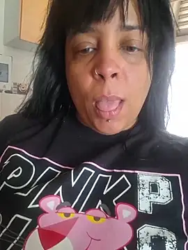 Snapshot of Pandorakarl chatting on February 15, 2026, 8:41 pm Pandorakarl online show from February 15, 2026, 8:41 pm