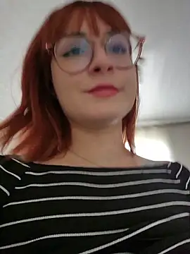 Ahrya  online show from April 1, 2026, 1:41 pm