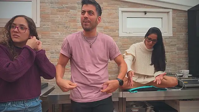 barfantasy online show from October 21, 2025, 8:36 am