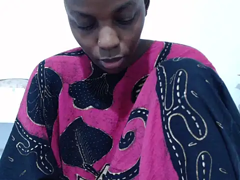 black   ghodess online show from November 5, 2025, 5:05 pm