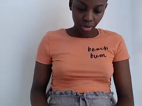 Snapshot of black___ghodess chatting on September 29, 2025, 8:43 am black   ghodess online show from September 29, 2025, 8:43 am