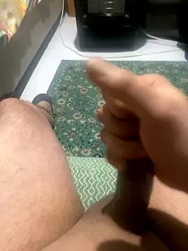 azginnn35 online show from January 6, 2026, 10:58 pm