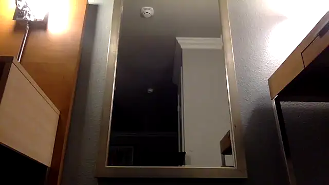 Snapshot of jess2fuck chatting on November 7, 2025, 11:15 am jess2fuck online show from November 7, 2025, 11:15 am