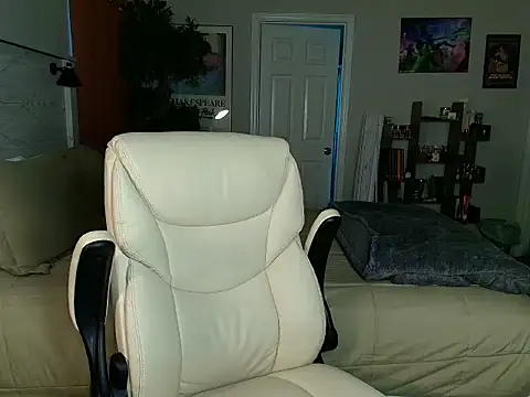 thonylewys online show from July 10, 2026, 9:59 pm