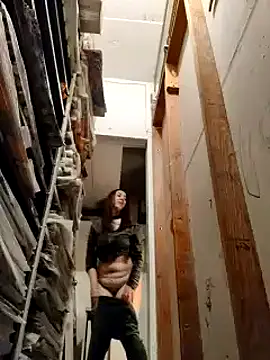 Mia Novikov online show from January 14, 2025, 7:32 pm