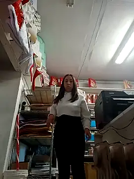 Mia Novikov online show from December 12, 2024, 11:47 pm