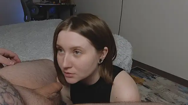Snapshot of alicepugh chatting on June 27, 2026, 6:58 pm alicepugh online show from June 27, 2026, 6:58 pm