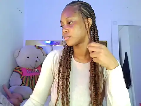 Snapshot of DayanaWood chatting on October 3, 2025, 2:40 pm DayanaWood online show from October 3, 2025, 2:40 pm