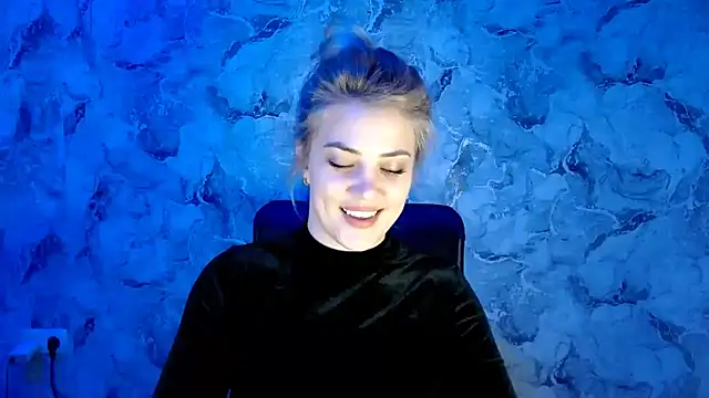 Snapshot of nika_gold1 chatting on February 22, 2025, 7:47 pm nika gold1 online show from February 22, 2025, 7:47 pm