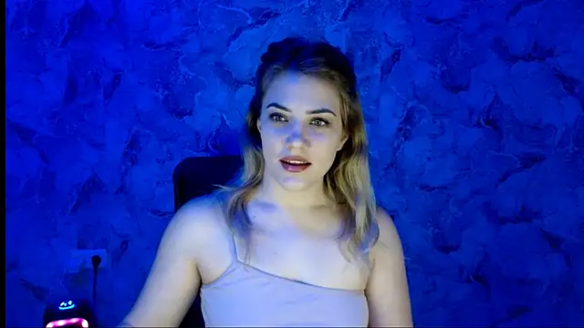 Snapshot of nika_gold1 chatting on February 24, 2026, 6:53 pm nika gold1 online show from February 24, 2026, 6:53 pm