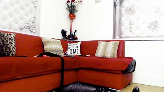 LadyBellaa online show from June 5, 2026, 2:05 am
