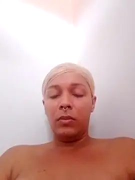 transgirl26 online show from July 31, 2026, 7:33 pm