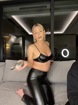 SexOnMyLvL online show from March 11, 2026, 9:20 pm