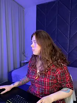 SophiePure online show from October 23, 2025, 8:29 pm