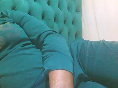 Sexy Riri online show from December 2, 2025, 2:01 am