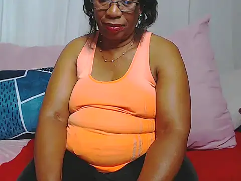 Snapshot of Freakyassnwildx chatting on May 13, 2026, 10:11 am Freakyassnwildx online show from May 13, 2026, 10:11 am