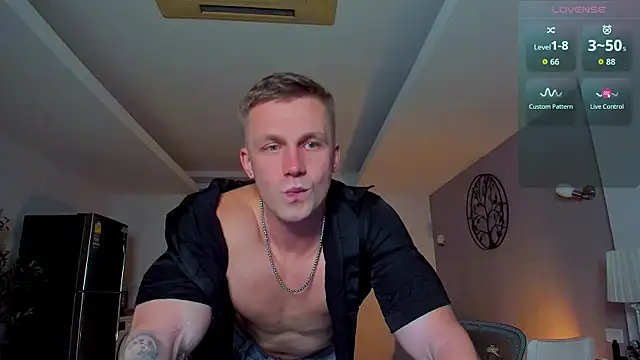 Snapshot of Samuel_Andrew chatting on May 12, 2026, 5:04 am Samuel Andrew online show from May 12, 2026, 5:04 am