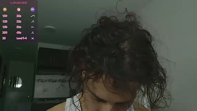 Snapshot of grey___27 chatting on March 12, 2026, 11:25 am grey 27 online show from March 12, 2026, 11:25 am