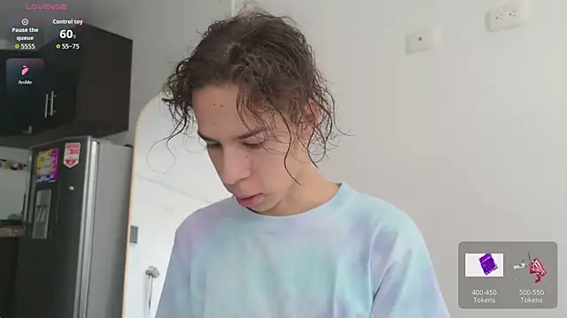 Snapshot of grey___27 chatting on March 29, 2026, 11:56 am grey 27 online show from March 29, 2026, 11:56 am