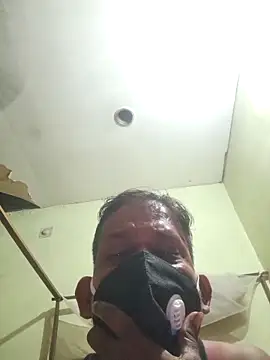 ind hero online show from October 8, 2025, 9:26 pm