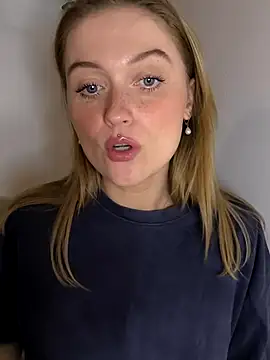 Goldloeckchen159 online show from October 5, 2025, 4:20 pm