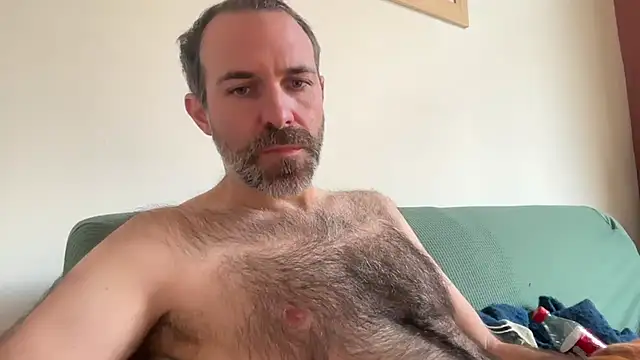 Brianjonest online show from November 3, 2025, 2:42 pm