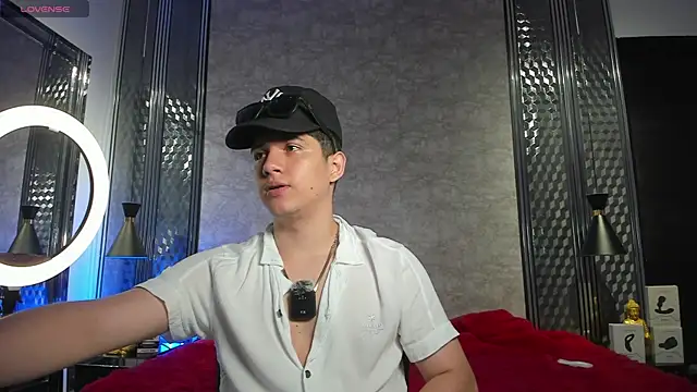 Brat  online show from October 28, 2025, 8:30 pm