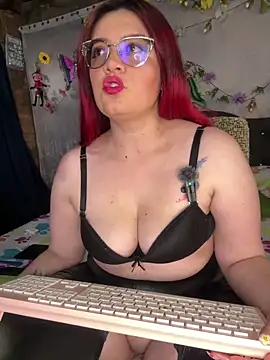 NinaGauther online show from April 15, 2026, 2:21 pm