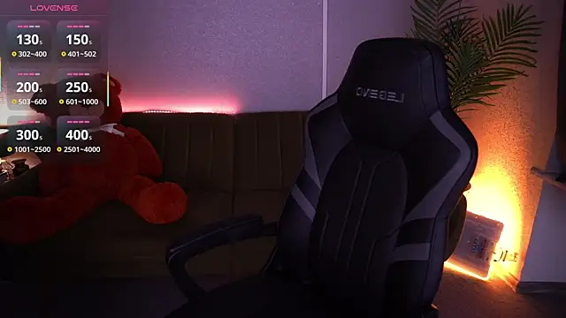 MilaSecrett online show from December 19, 2025, 2:19 pm