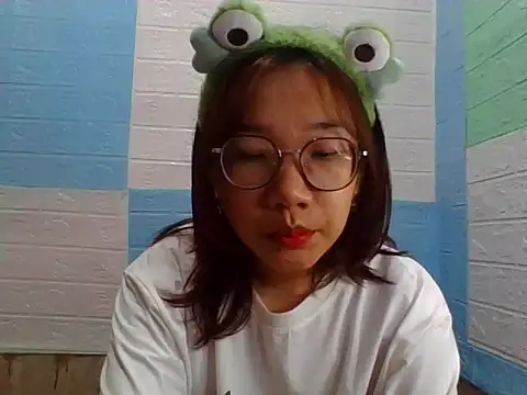 Snapshot of Nanoko chatting on March 4, 2026, 4:04 pm Nanoko online show from March 4, 2026, 4:04 pm