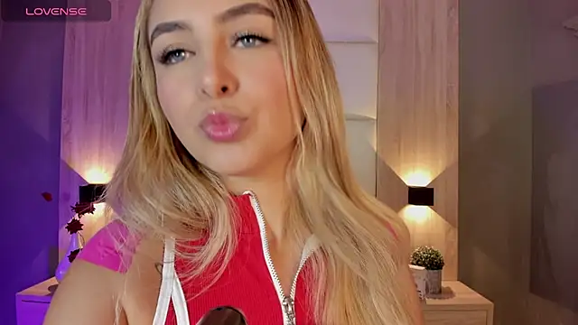bella1207 online show from July 24, 2026, 7:21 pm