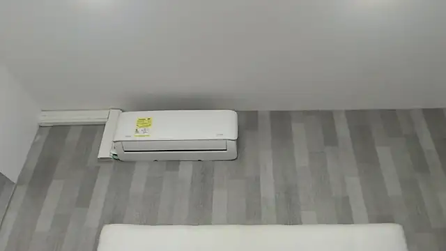 LeahMillerr online show from February 9, 2026, 12:25 pm