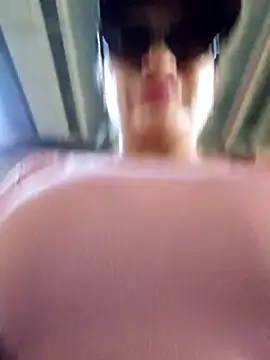 Snapshot of Afroditecash chatting on March 23, 2026, 2:50 pm Afroditecash online show from March 23, 2026, 2:50 pm