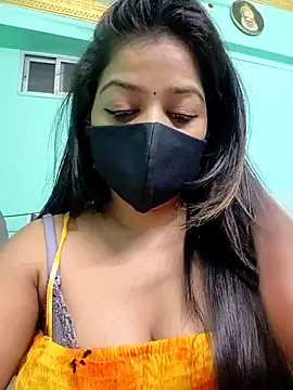 Monalisa Singh online show from November 12, 2025, 6:34 pm